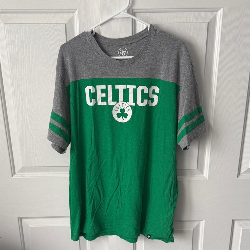 47 Brand Green and Gray Celtics Short Sleeve Tee